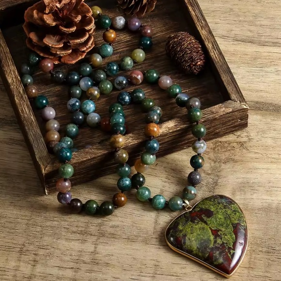 Multicolor Beaded Necklace with Heart Pendant - Picture 5 of 11